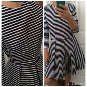 Women’s Gap Flare Stripe Dress size 8